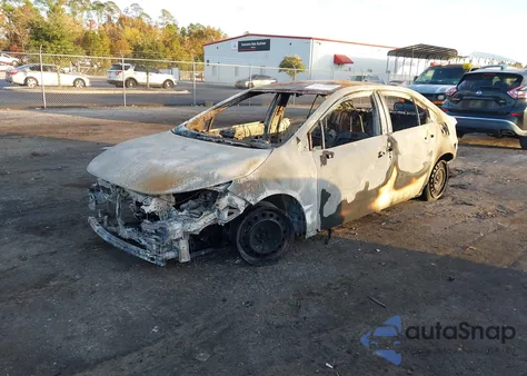 2021 Toyota Corolla Le z USA, uszkodzony, nr VIN JTDEPMAEXMJ184771